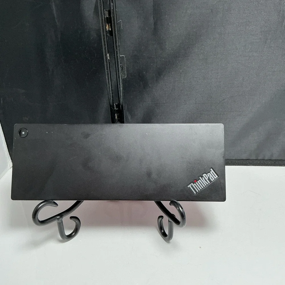 Lenovo ThinkPad Thunderbolt 3 Workstation Dock Gen 2 Working Tested (No Cables)